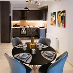 Don Luxury Living *